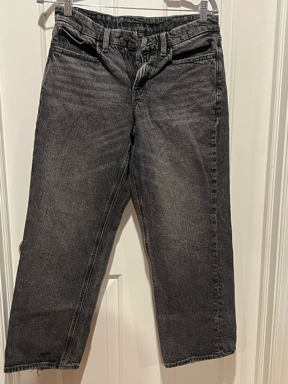 American Eagle Outfitters women’s Black Wash Jeans